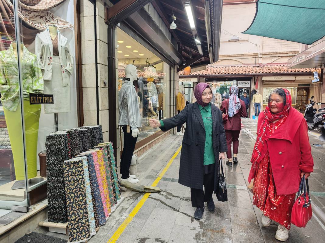 Kırmızı bir hayatın ünlü kahramanına Konya’da yüz güldüren dokunuş 14